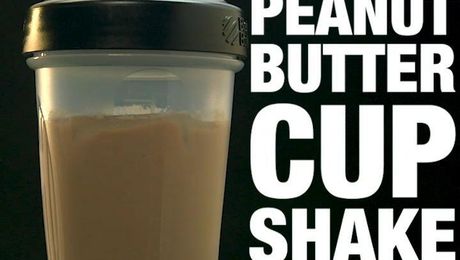 Chocolate Peanut Butter Cup H24 Rebuild Shake