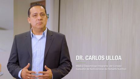 Conoce al Dr. Carlos Ulloa